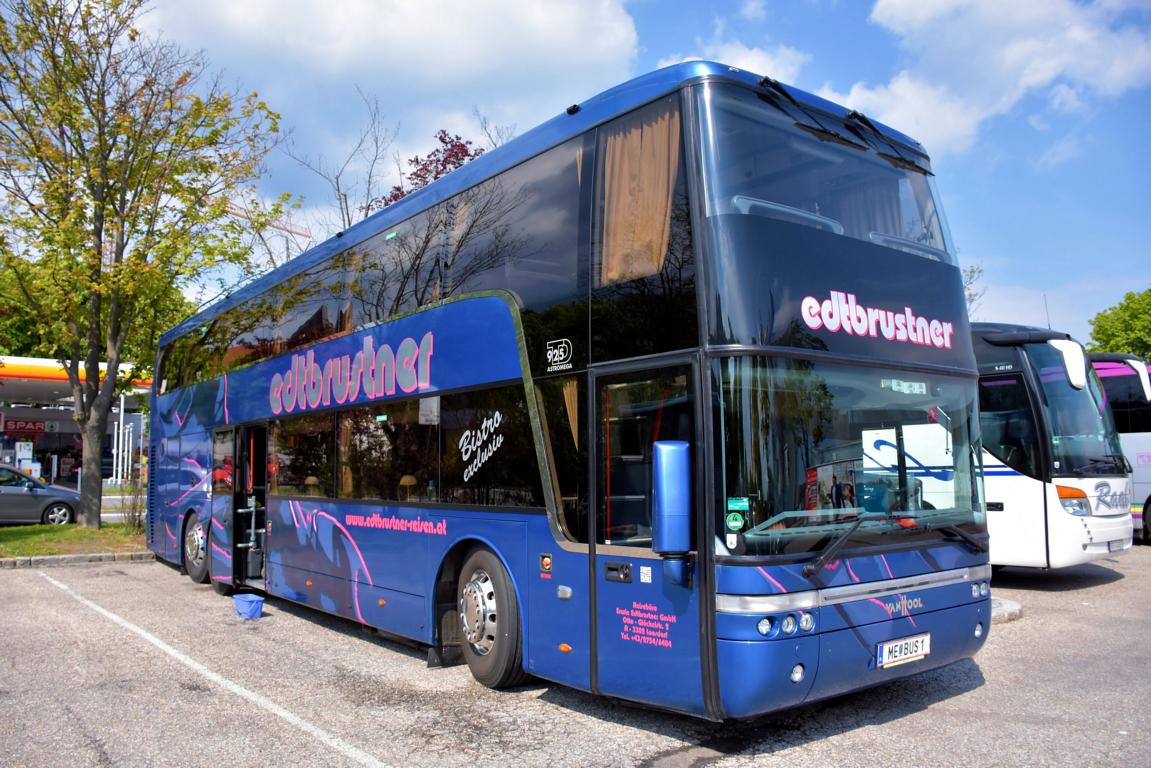 Van Hool T925 Astromega von Edtbrustner Reisen aus Niedersterreich in Krems.