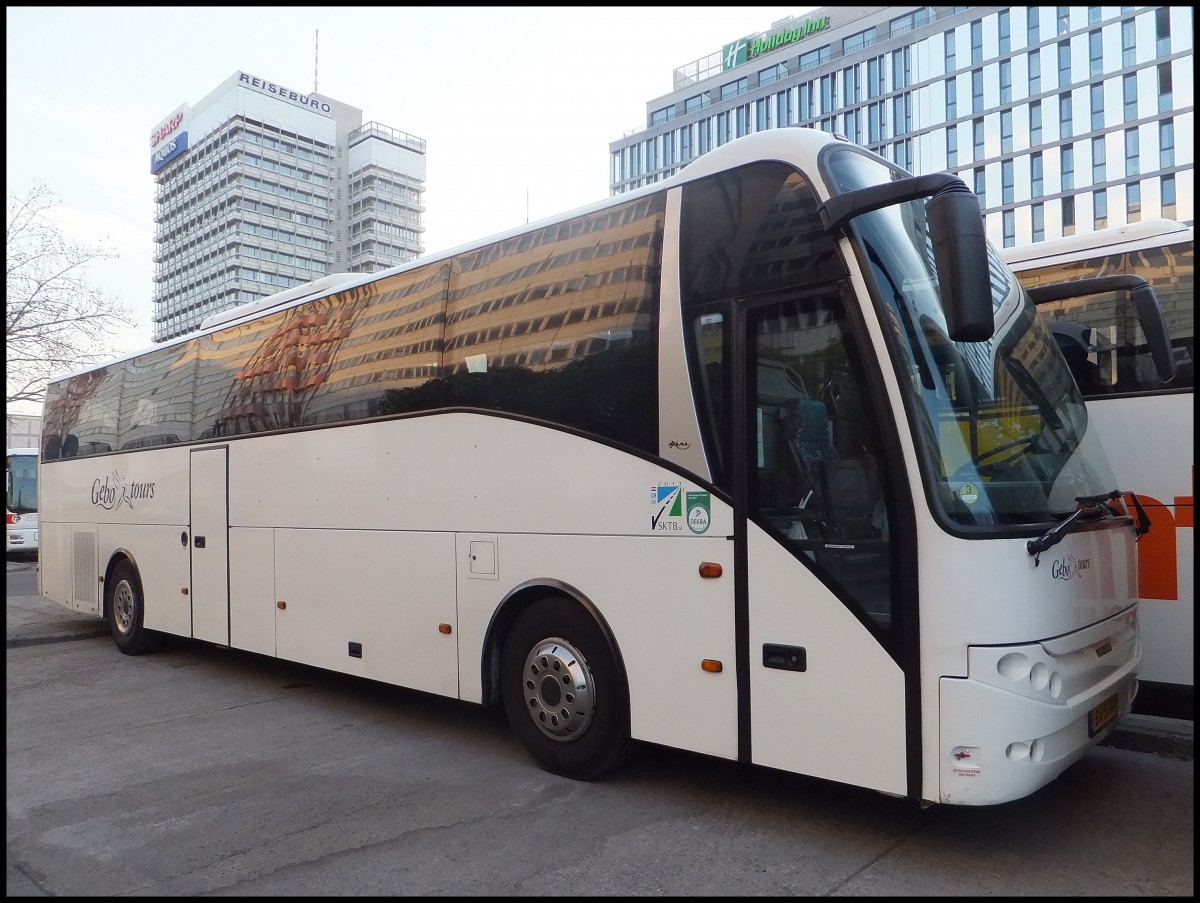 VDL Berkhof Axial von Gebo Tours/effeweg.nl aus den Niederlanden in Berlin.