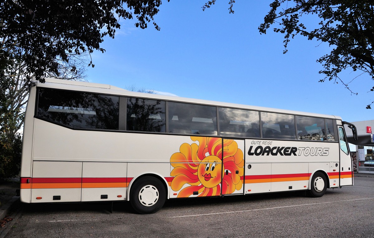 VDL Bova Futura von Loacker Reisen aus sterreich am 16.10.2014 in Krems.