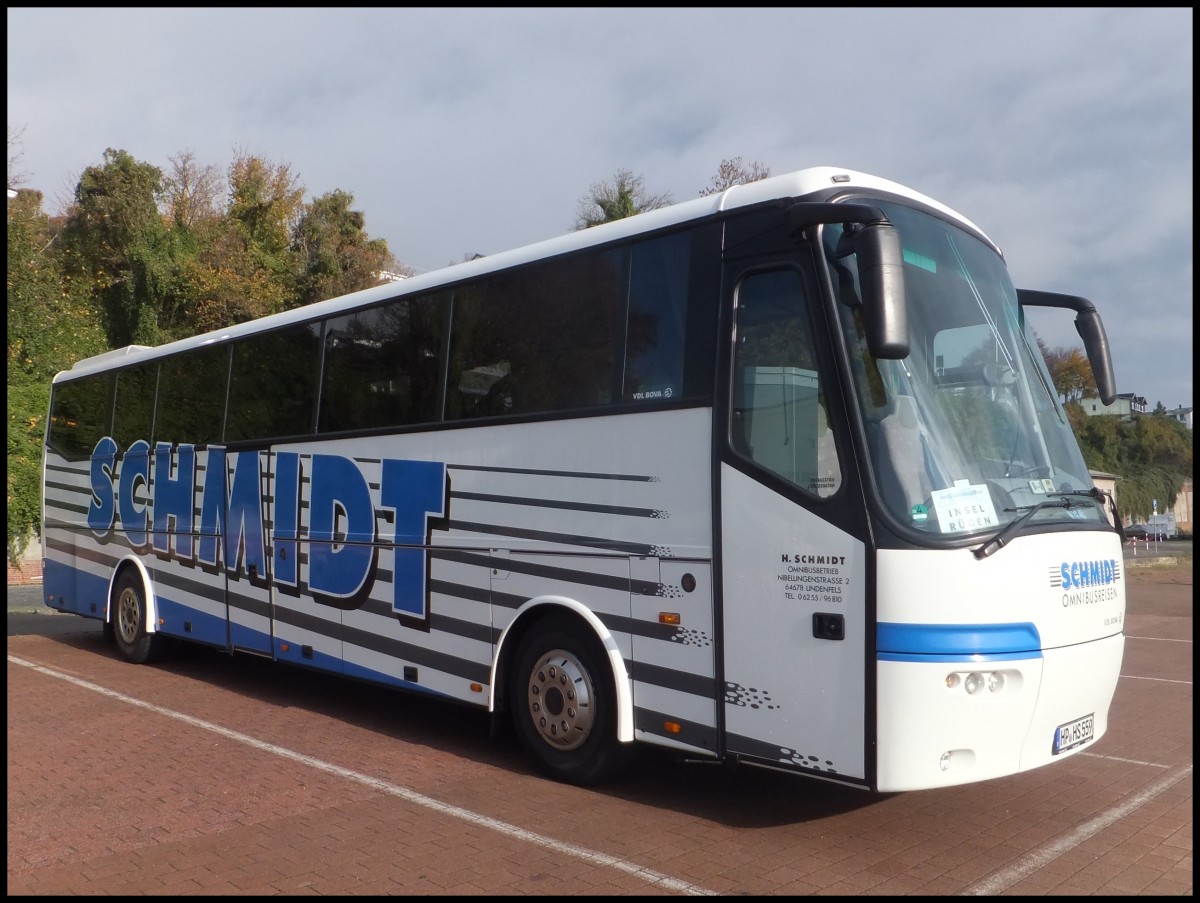 VDL Bova Futura von Schmidt aus Deutschland im Stadthafen Sassnitz. 