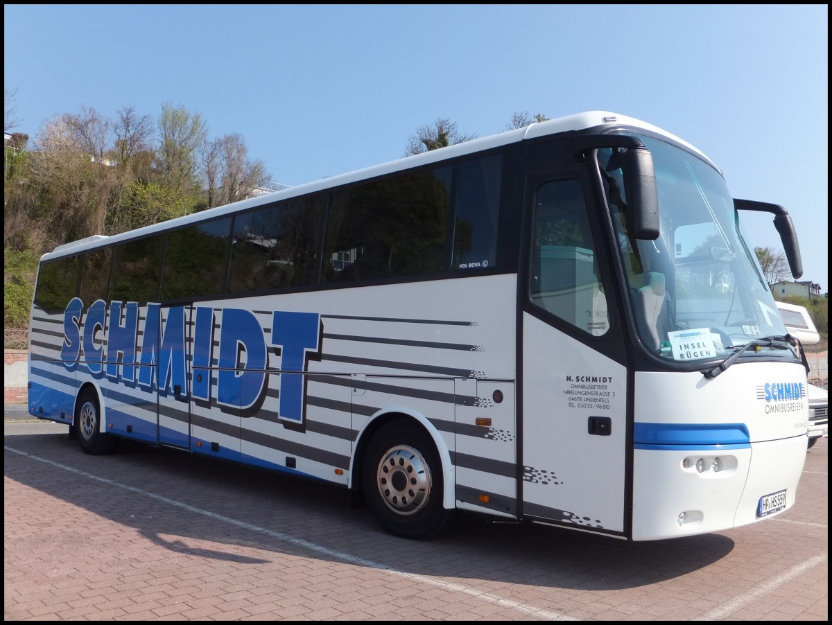 VDL Bova Futura von Schmidt aus Deutschland im Stadthafen Sassnitz.