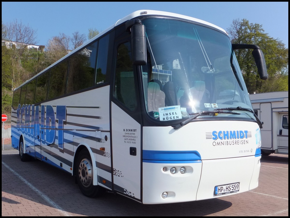 VDL Bova Futura von Schmidt aus Deutschland im Stadthafen Sassnitz.