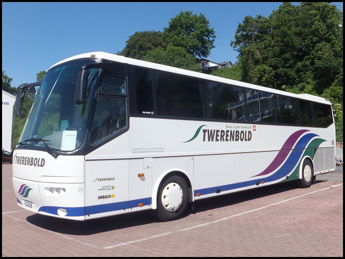 VDL Bova Futura von Twerenbold aus der Schweiz im Stadthafen Sassnitz.