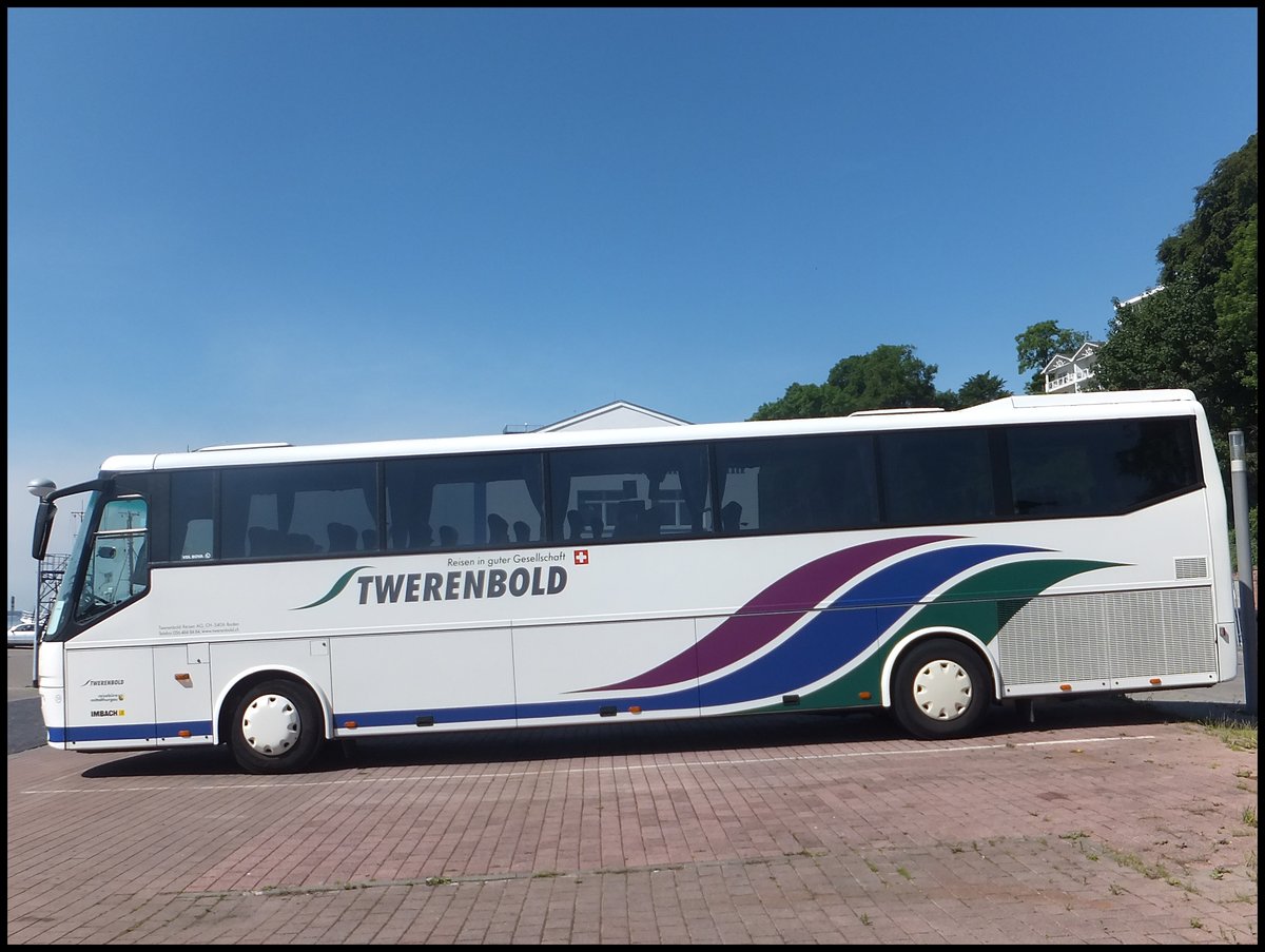 VDL Bova Futura von Twerenbold aus der Schweiz im Stadthafen Sassnitz.