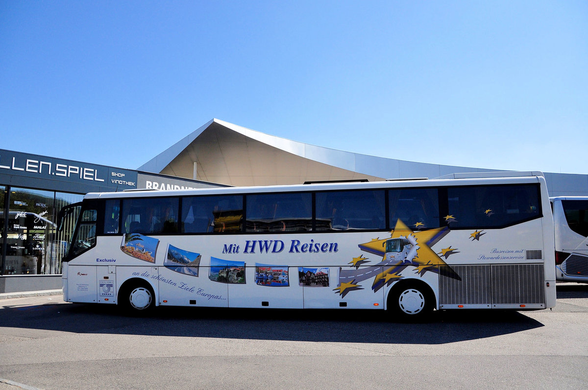 VDL Bova von HWD Reisen aus der BRD in Krems gesehen.