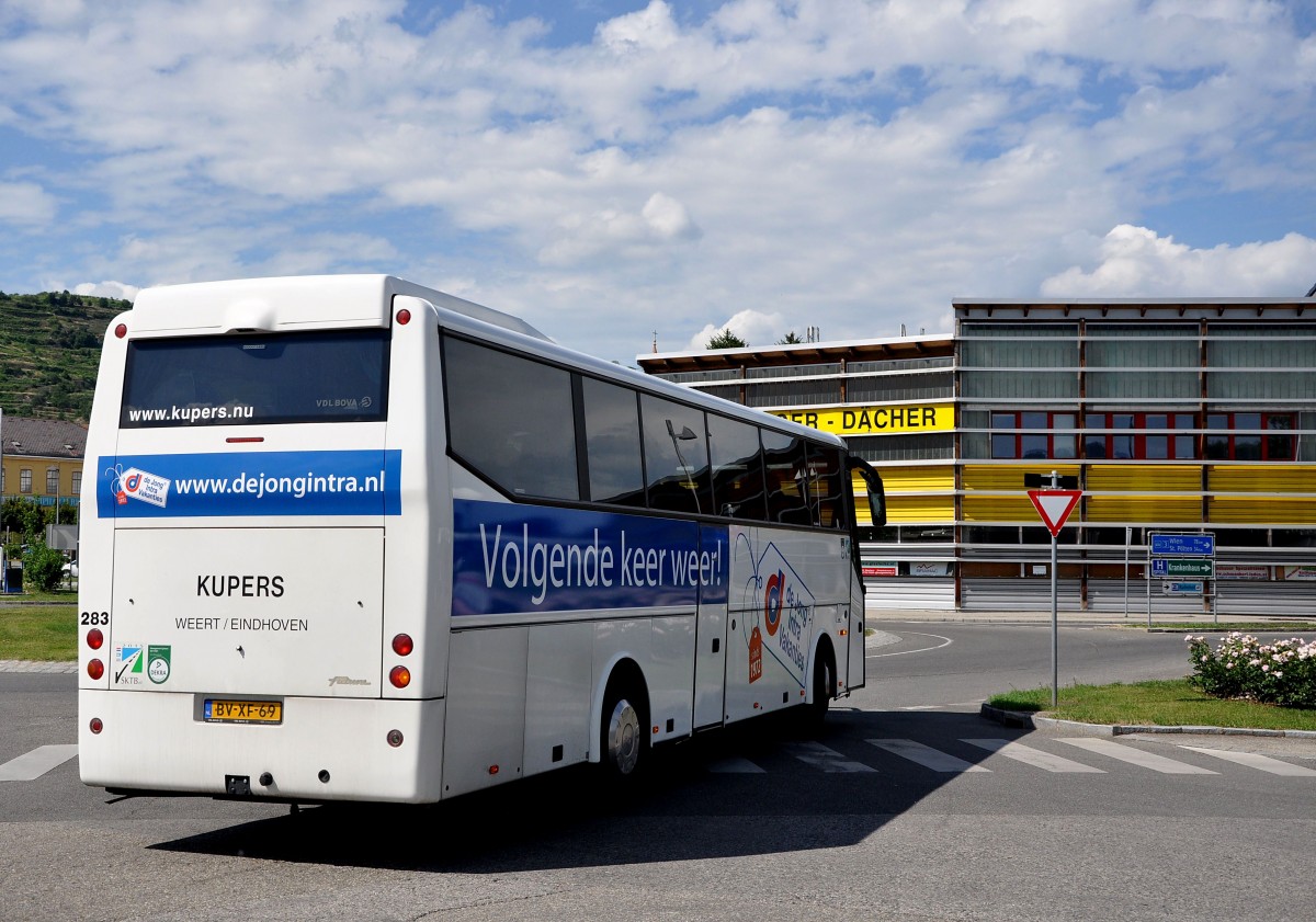 VDL Bova von Kupers Reisen aus den Nl im Juni 2015 in Krems gesehen.