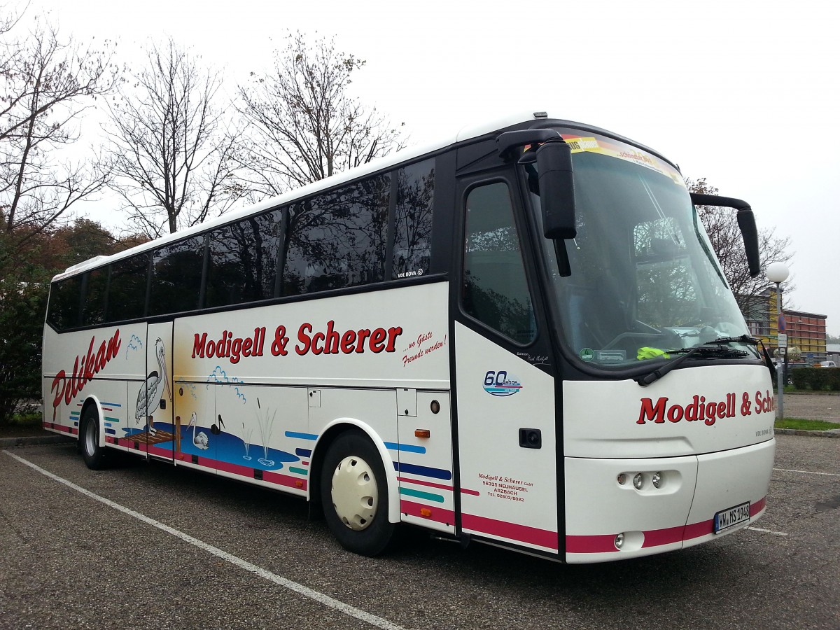 VDL Bova von Modigell + Scherer aus der BRD am 13.10.2014 in Krems.