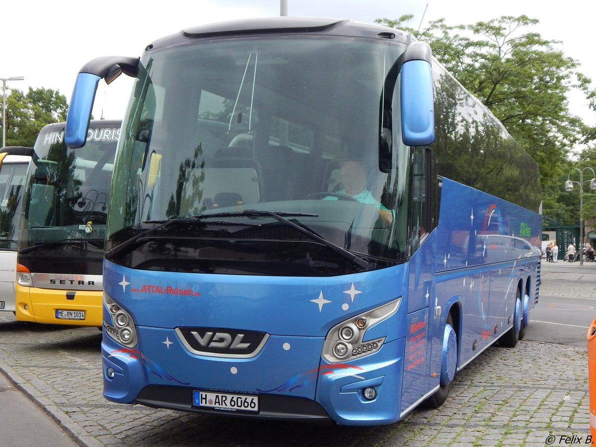 VDL Futura von Artal-Reisen aus Deutschland in Berlin.