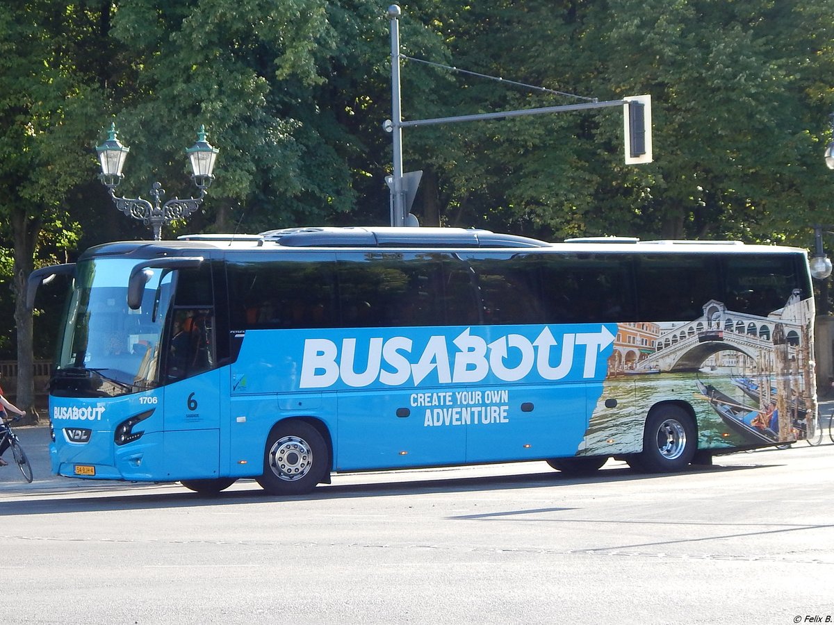 VDL Futura von Atlas Reizen aus den Niederlanden in Berlin.