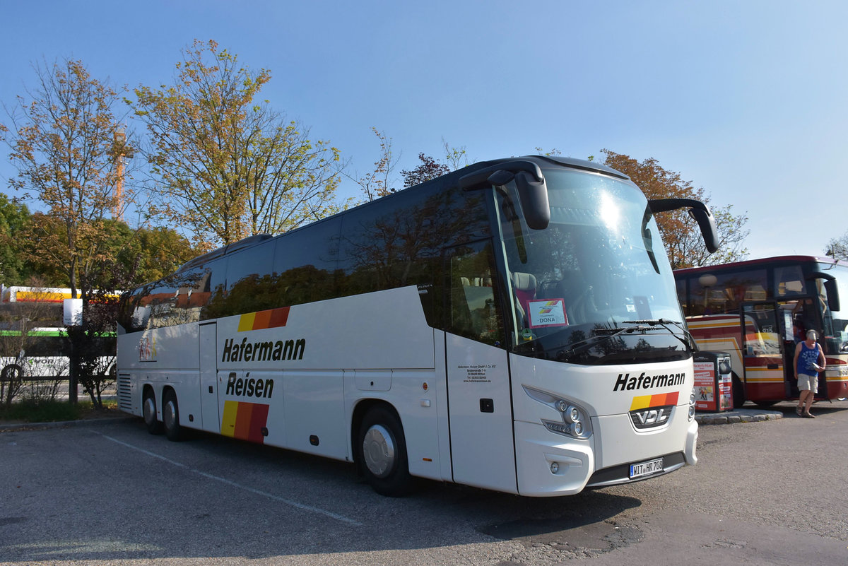 VDL Futura von Hafermann Reisen aus der BRD 2017 in Krems.