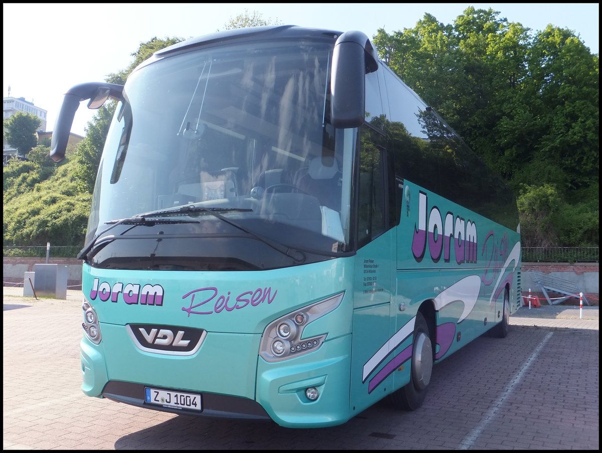 VDL Futura von Joram-Reisen aus Deutschland im Stadthafen Sassnitz.