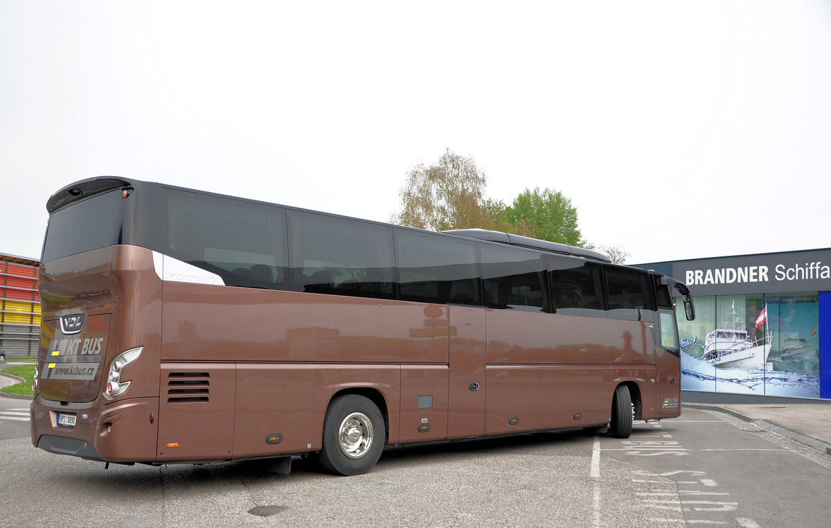 VDL Futura von KT Busz.CZ in Krems gesehen.