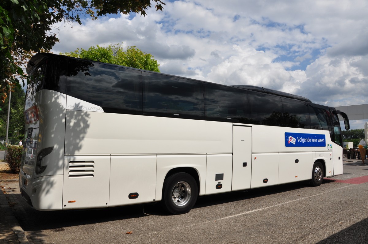 VDL Futura von Kupers Reisen.nl in Krems gesehen.