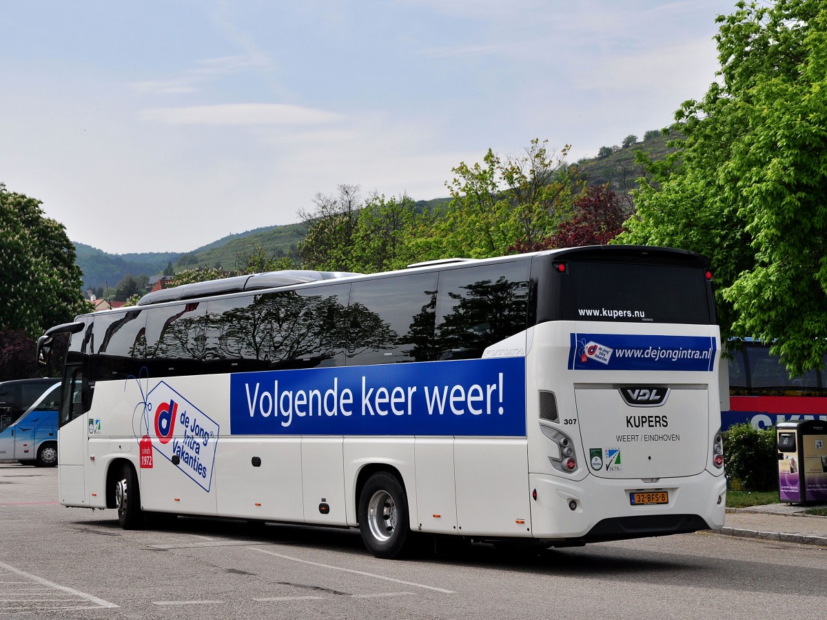 VDL Futura von Kupers.nl am 5.5.2015 in Krems.