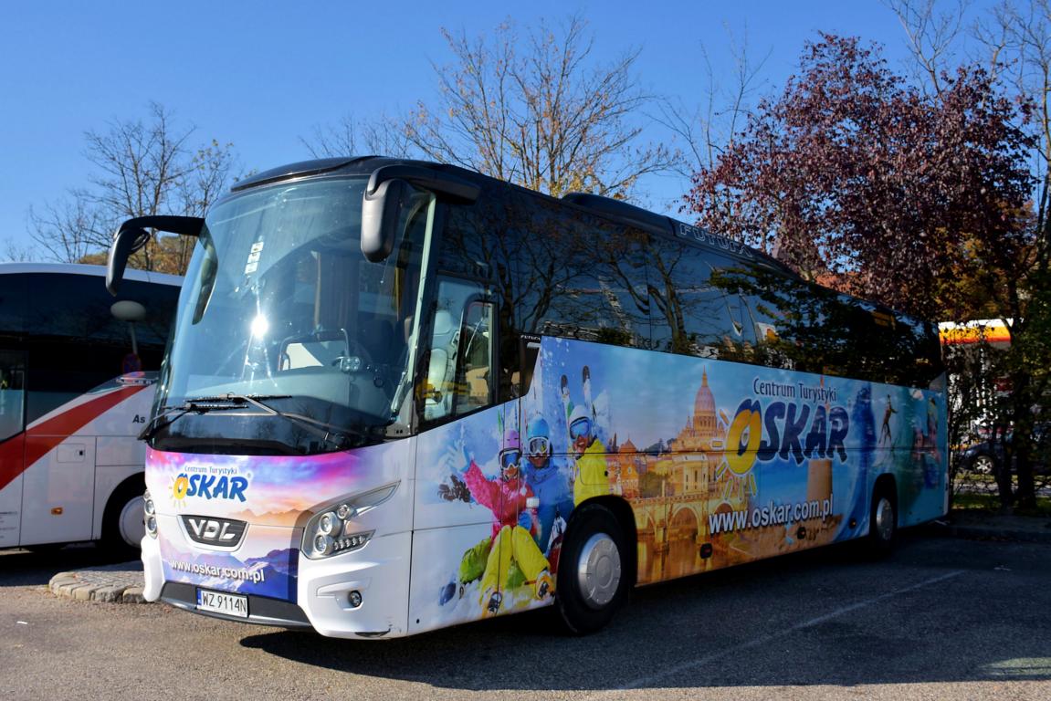 VDL Futura von OSKAR Reisen aus PL 2017 in Krems.