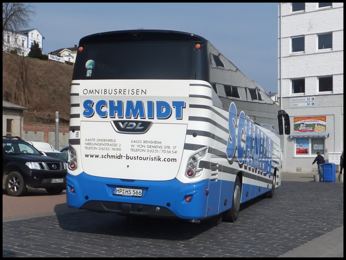 VDL Futura von Schmidt aus Deutschland im Stadthafen Sassnitz.