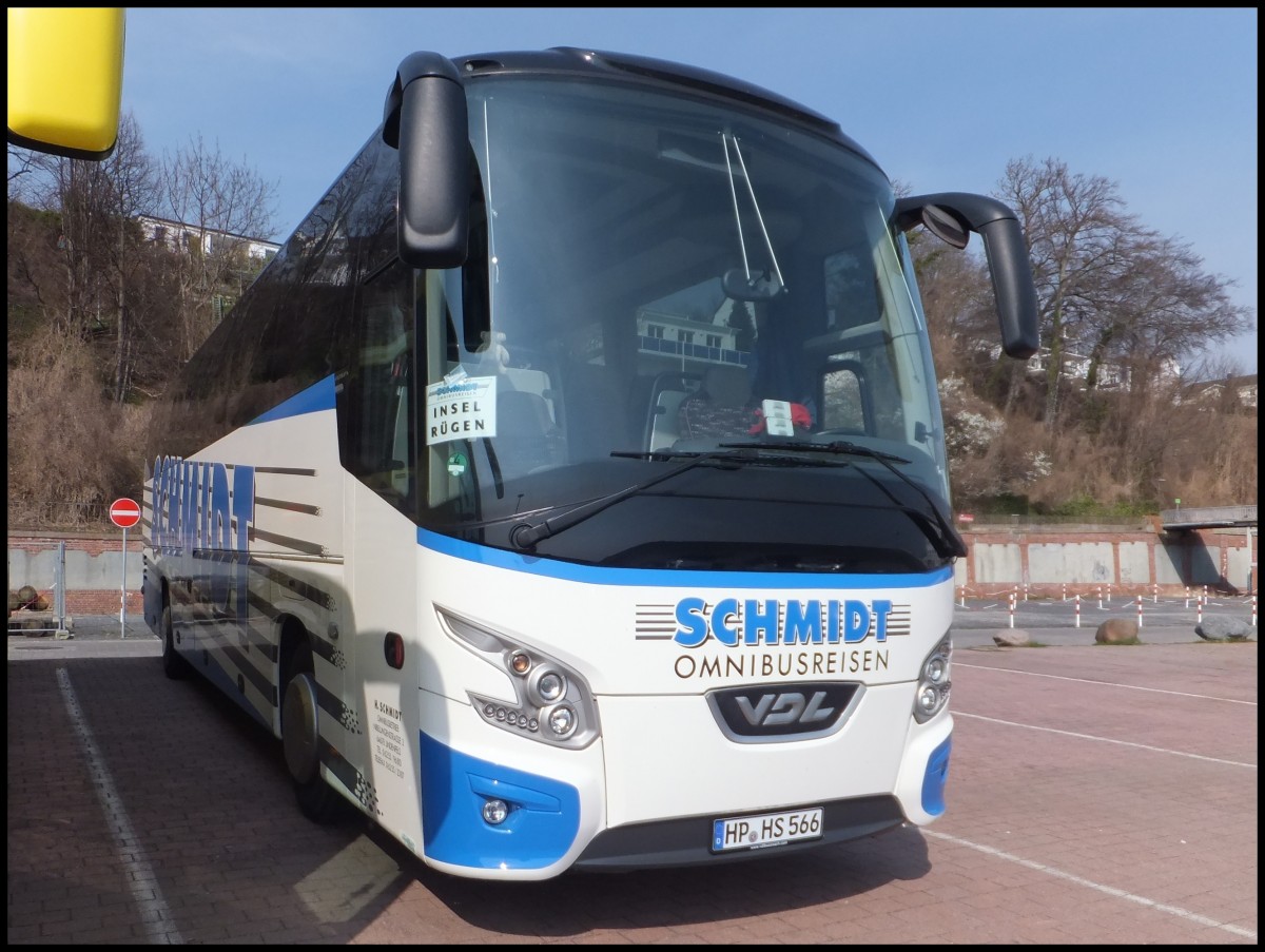 VDL Futura von Schmidt aus Deutschland in Sassnitz.