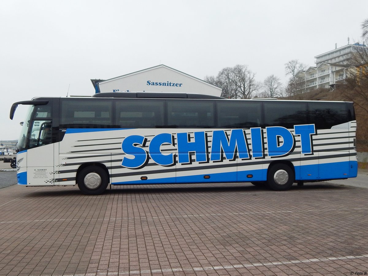 VDL Futura von Schmidt aus Deutschland im Stadthafen Sassnitz. 