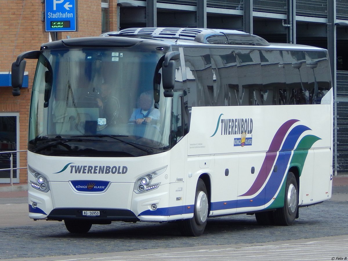 VDL Futura von Twerenbold aus der Schweiz im Stadthafen Sassnitz. 