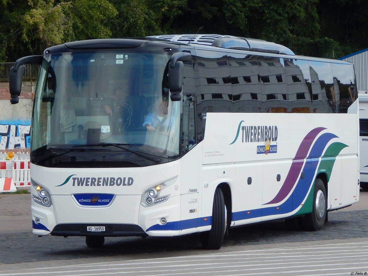 VDL Futura von Twerenbold aus der Schweiz im Stadthafen Sassnitz.