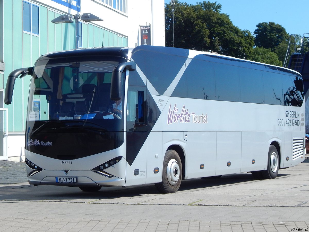 Viseon C13 von Wörlitz Tourist aus Deutschland im Stadthafen Sassnitz.