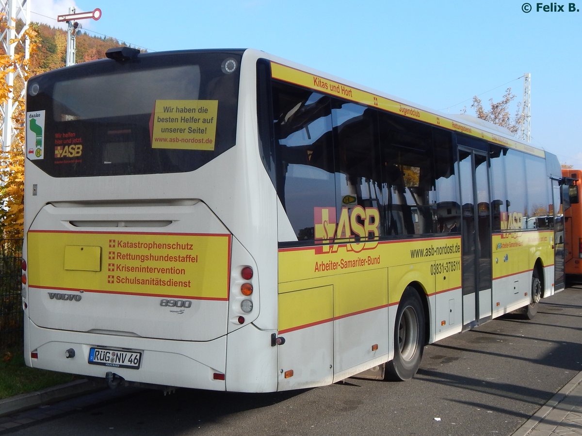 Volvo 8900 der VVR in Sasnitz.