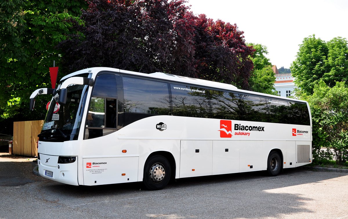 Volvo 9700 von Biacomex Autokary aus PL in Krems.