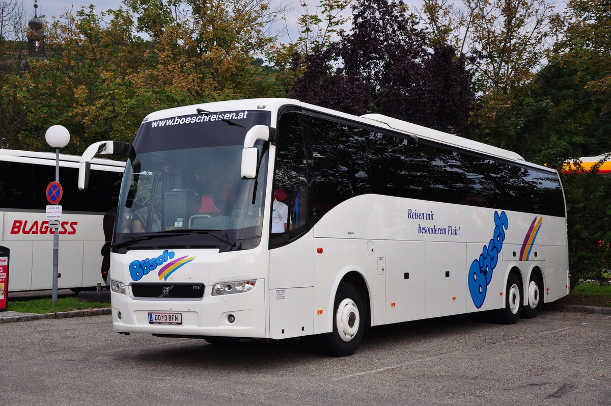 Volvo 9700 von Bsch Reisen aus Vorarlberg/sterreich in Krems gesehen.