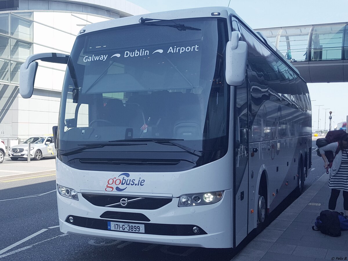 Volvo 9700 von Gobus aus Irland in Irland.