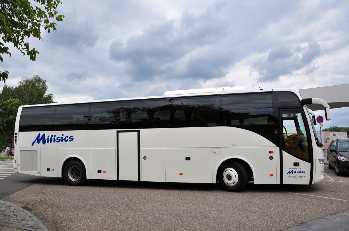 Volvo 9700 von Milisics Reisen aus sterreich in Krems gesehen.