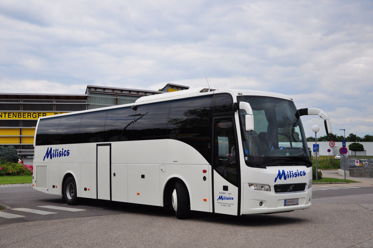 Volvo 9700 von Milisics Reisen aus sterreich in Krems gesehen.