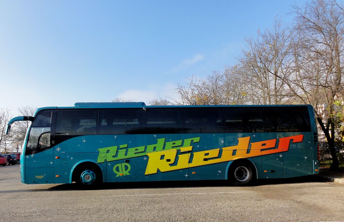 Volvo 9700 von Rieder reisen aus sterreich in Krems gesehen.