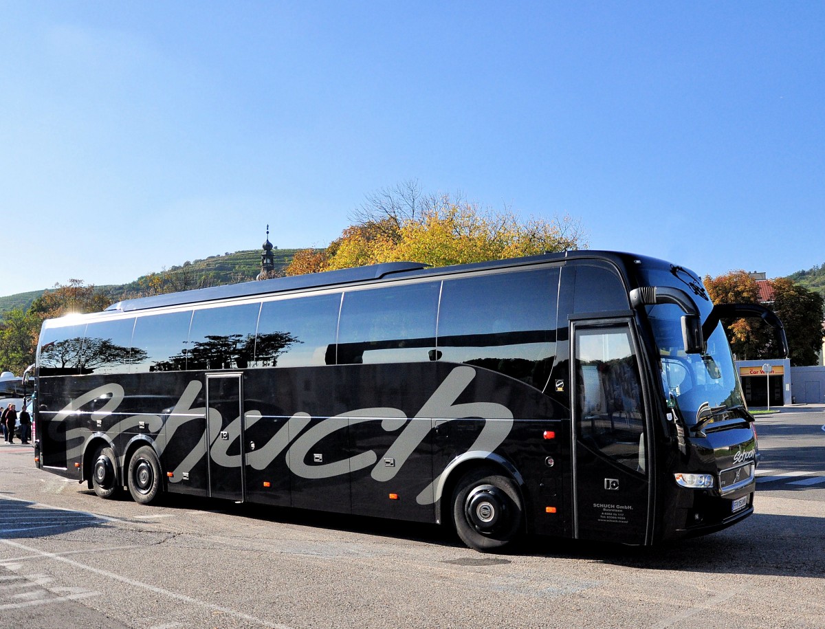 Volvo 9700 von Schuch Reisen aus sterreich im Herbst 2013 in Krems.