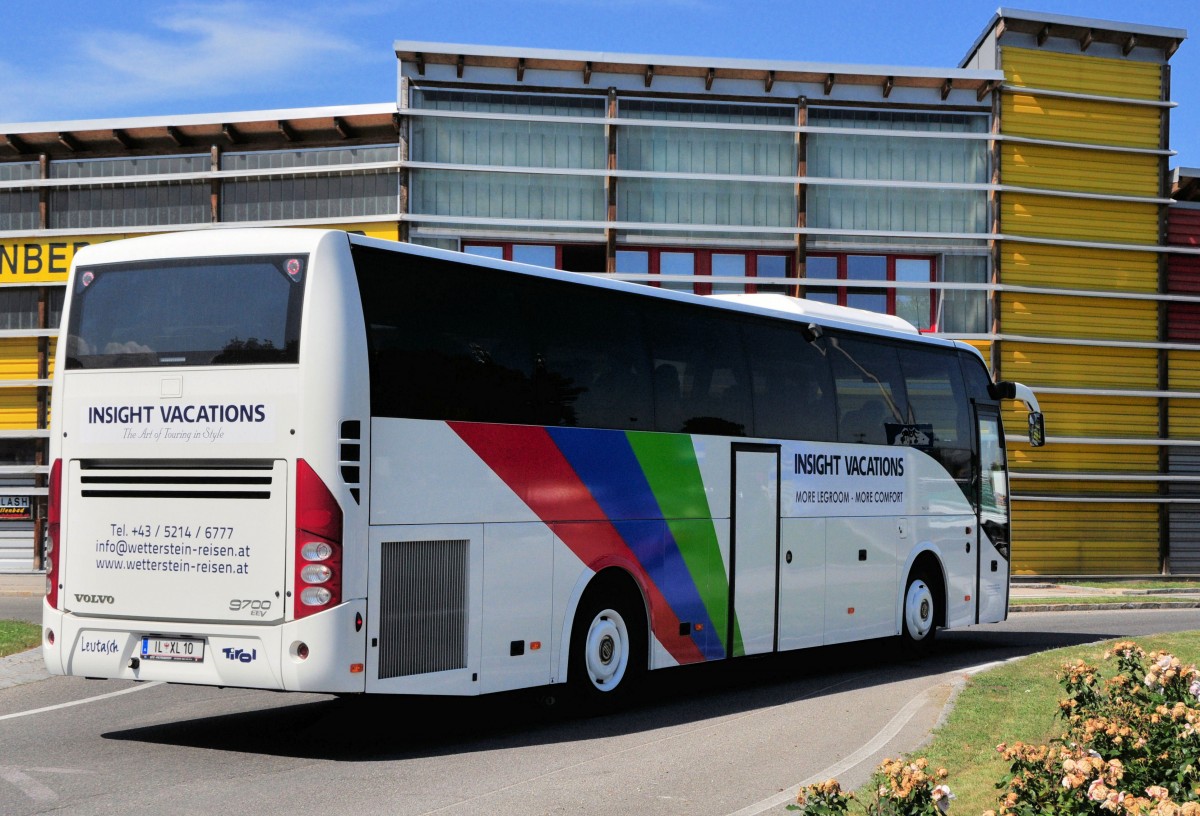 VOLVO 9700 von Wetterstein Bus+KFZ GmbH/sterreich am 9.7.2013 in Krems unterwegs.