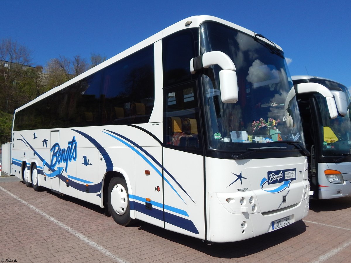 Volvo 9900 von Bengts aus Schweden im Stadthafen Sassnitz.