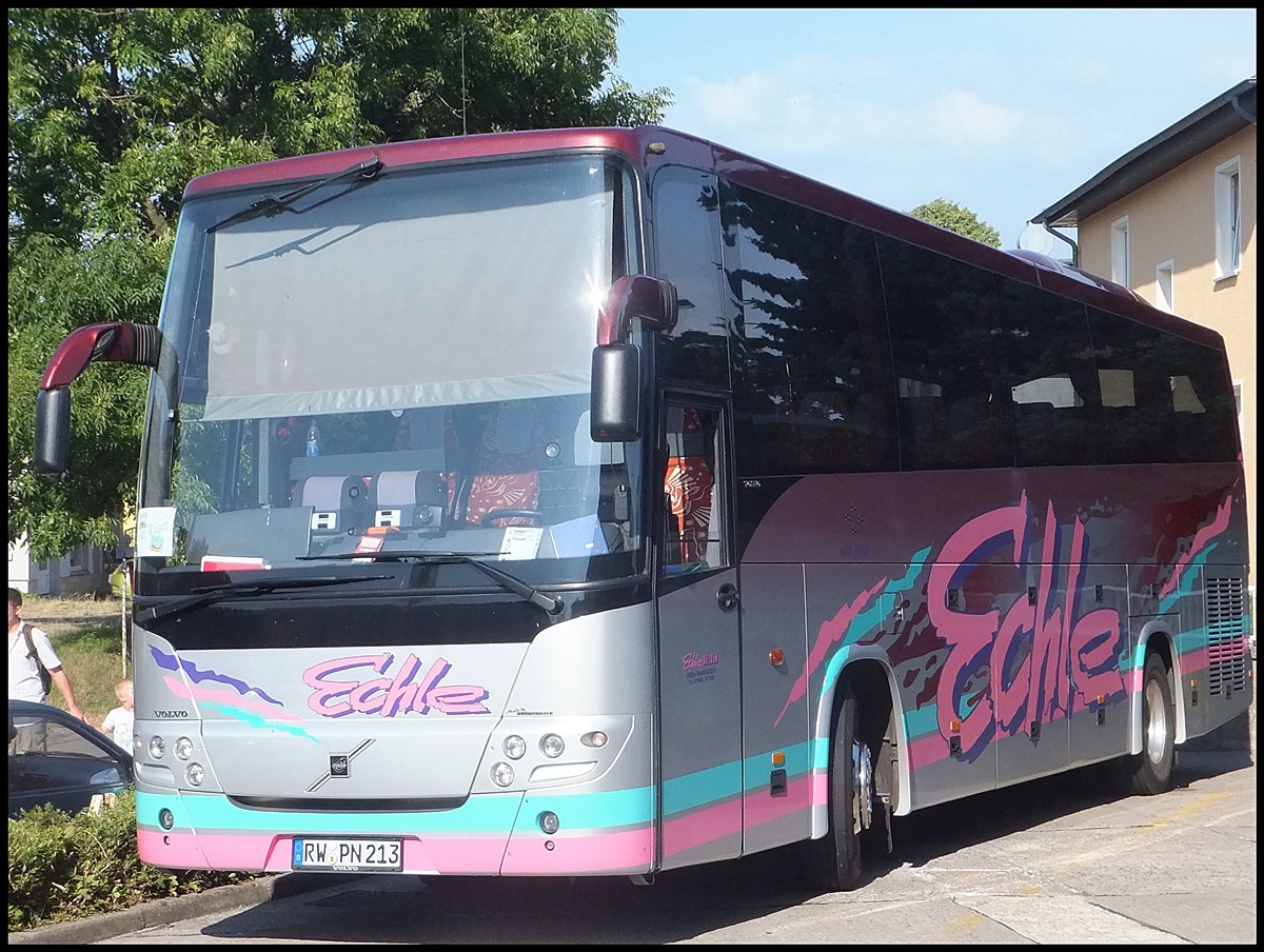 Volvo 9900 von Echle aus Deutschland in Sassnitz.