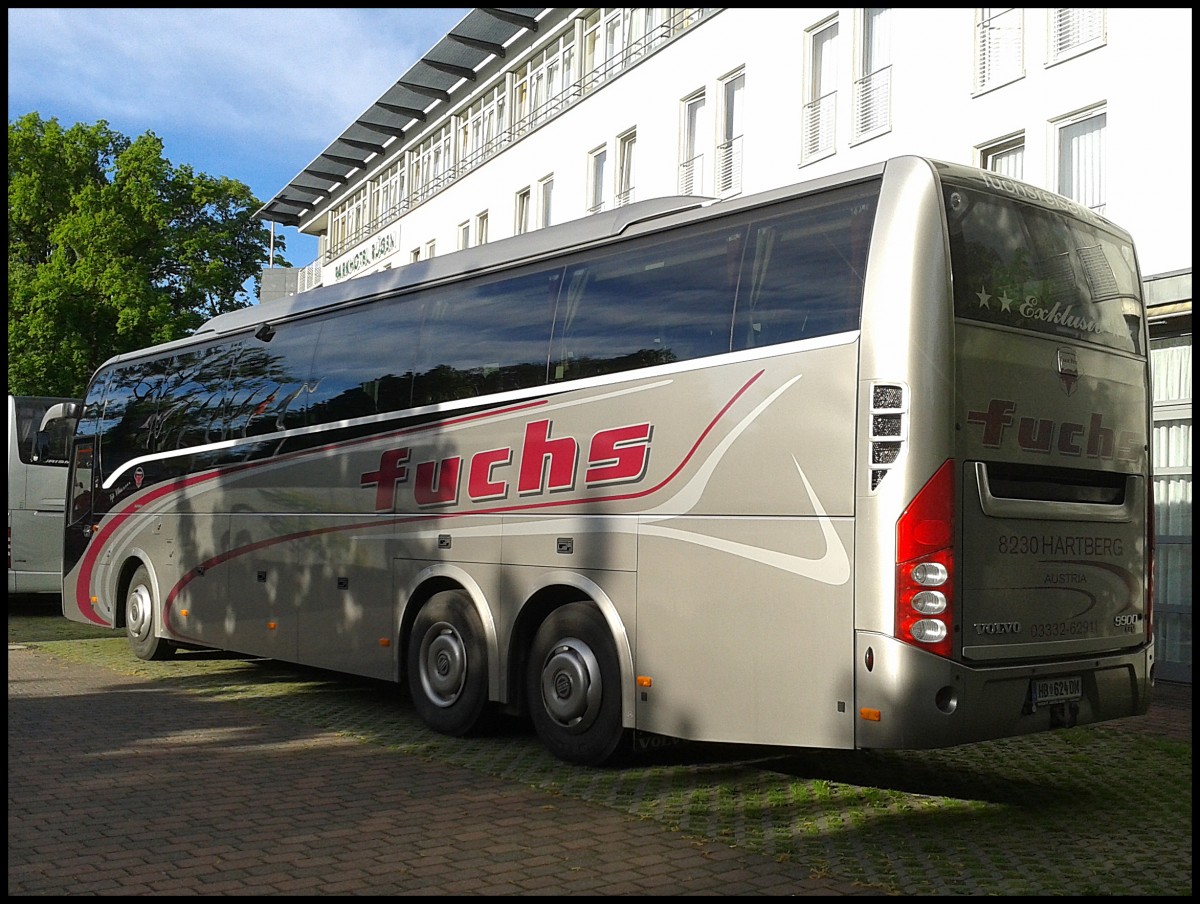 Volvo 9900 von Fuchs aus sterreich in Bergen.