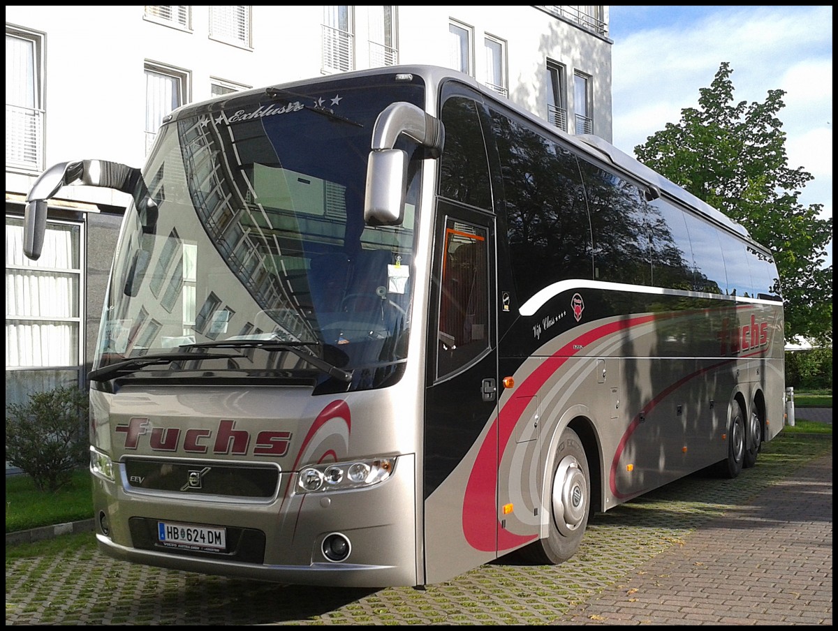 Volvo 9900 von Fuchs aus sterreich in Bergen.