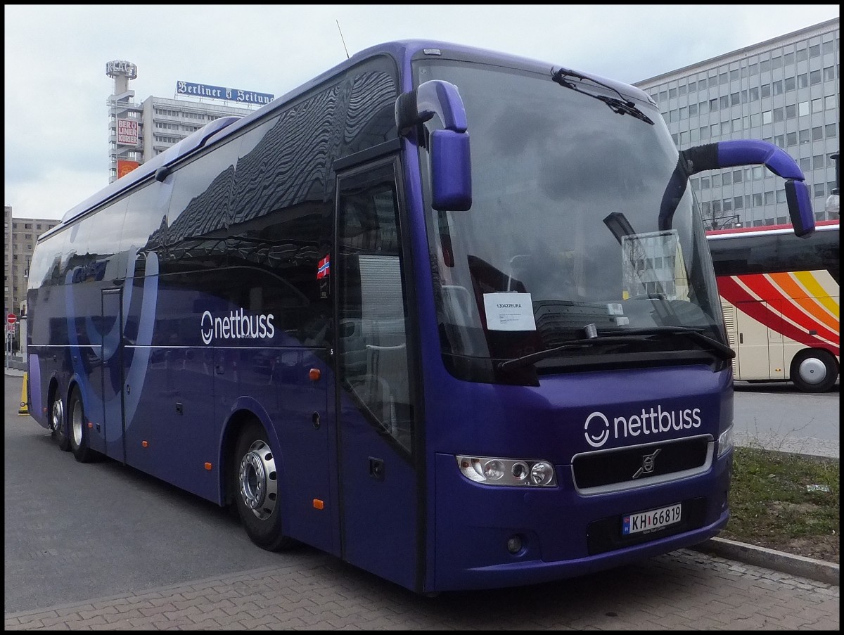 Volvo 9900 von Nettbuss aus Norwegen in Berlin.