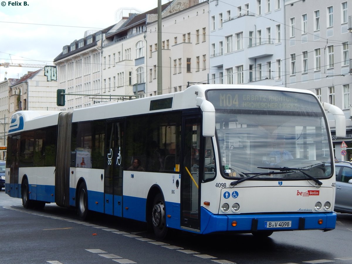 Volvo B7LA Berkhof Jonckheere der BVG in Berlin.