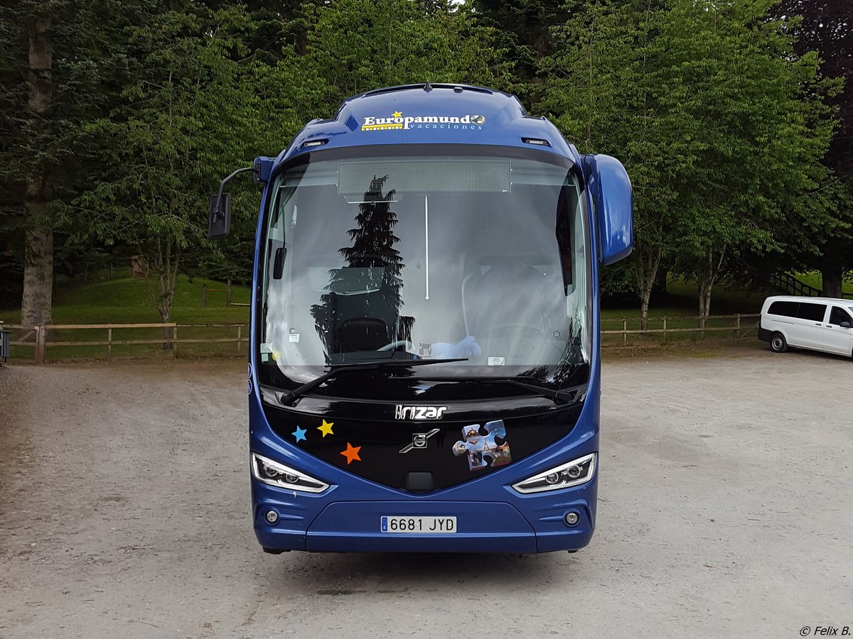 Volvo Irizar von Europamundo aus Spanien in Schottland.