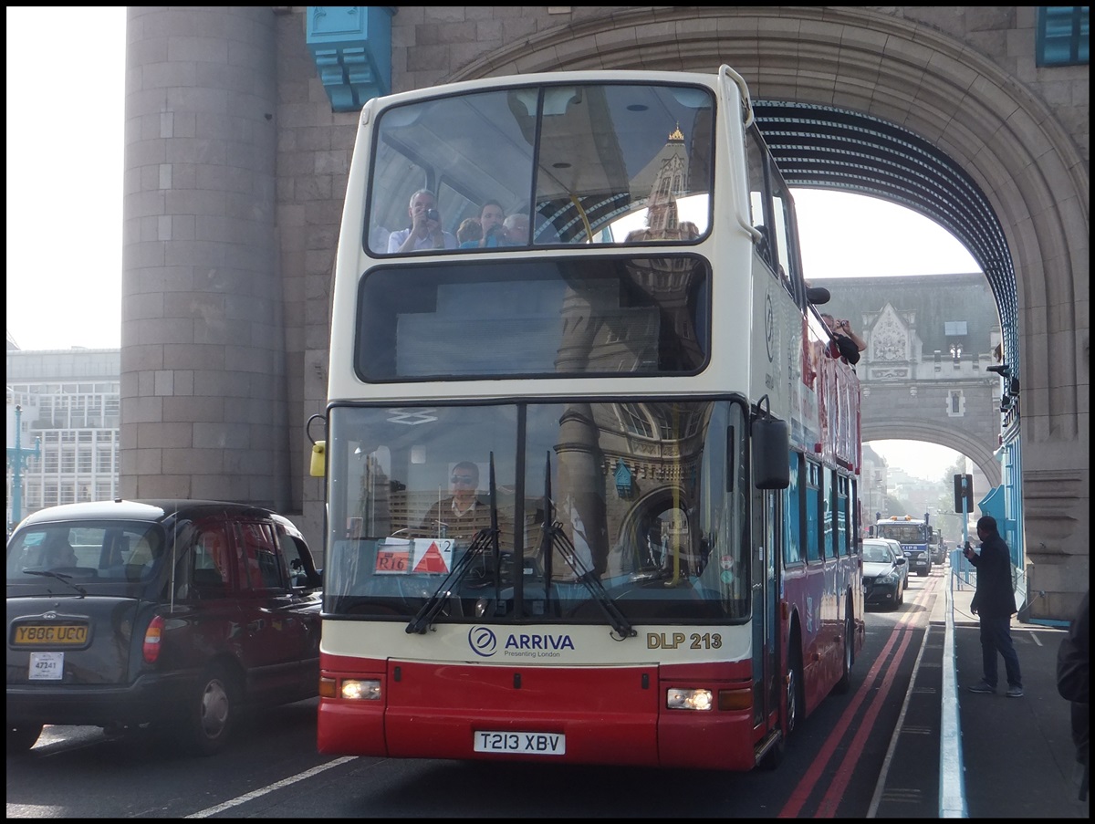 Volvo Plaxton von Arriva in London.