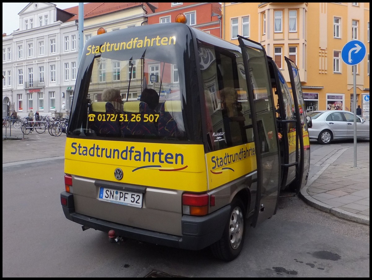 VW Microstar von Stadtrundfahrten Stralsund in Stralsund.