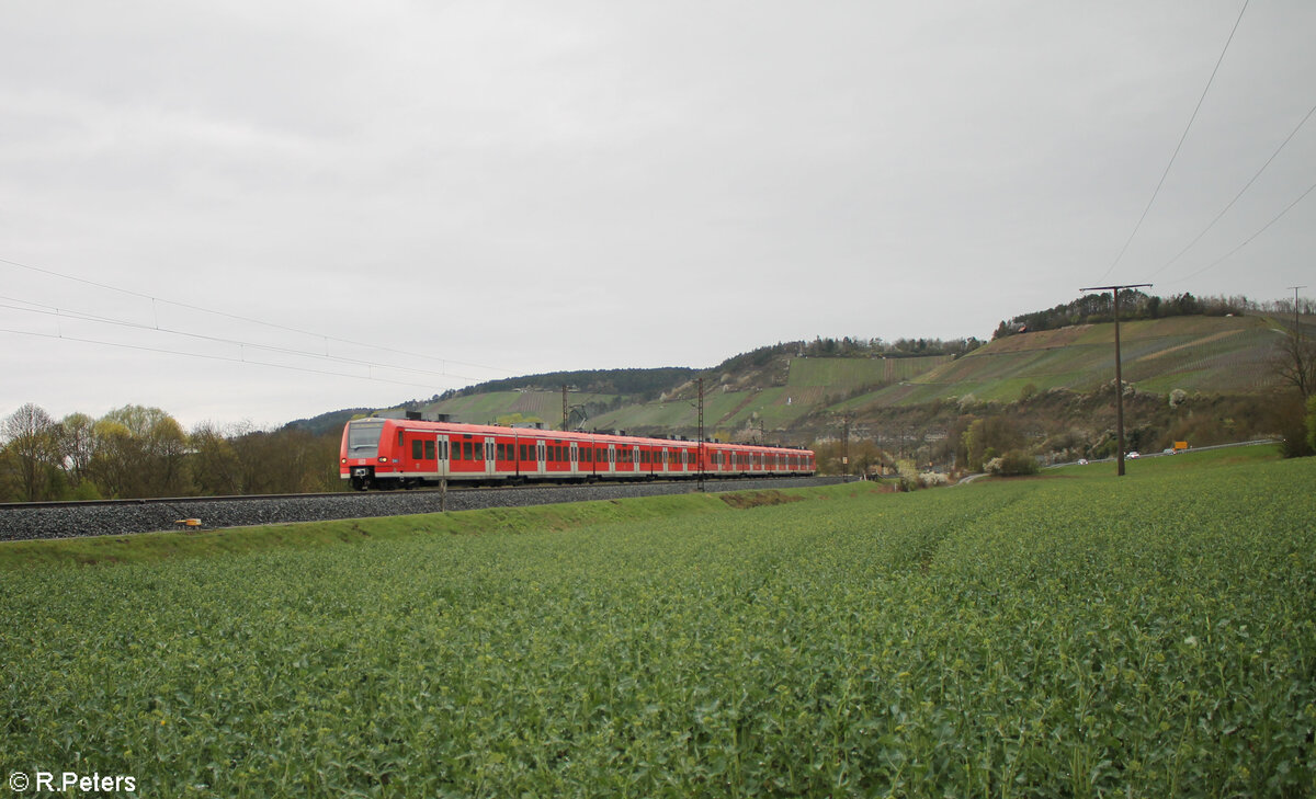 Zwei 425iger auf dem Weg nach S�den bei Himmelstadt. 28.03.25