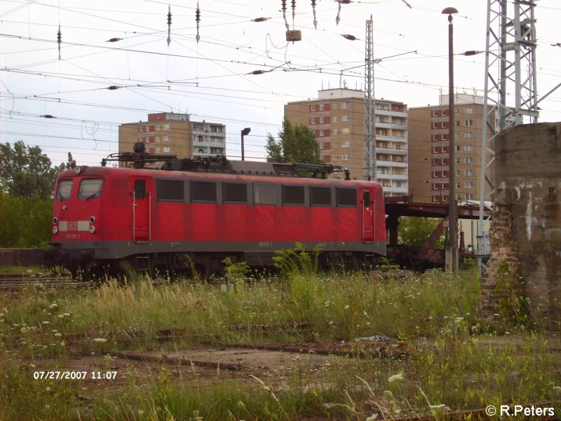 139 172-1 steht mit ein leeren Autozug in Eisenh�ttenstadt. 27.07.07