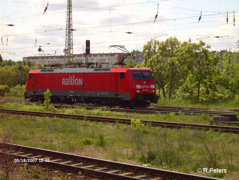 189 083-9 kommt solo von der Oderbr�cke wieder nach Frankfurt/Oder eingefahren. 18.05.07