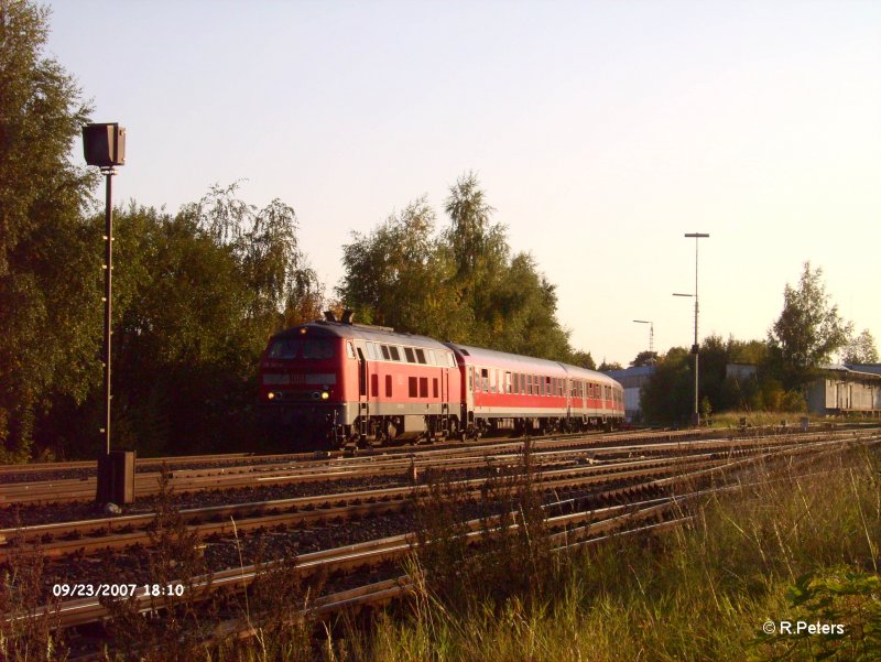 218 341-4 f�hrt am 23.09.07 mit ein RE in Marktredwitz ein. 