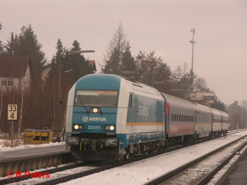 223 071 erreicht Wiesau/oberpfalz mit ein Alex nach M�nchen. 13.01.08