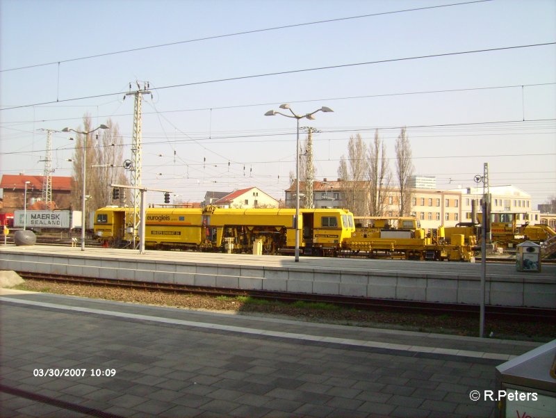 Eine Glesistopfmaschine von Plasser und Theuer ,eingestellt bei Euroglei,08 275 Unimat 35, Frankfurt/Oder 30.03.07
