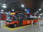 (190'192) - SkyBus, Melbourne - Nr. 42/BS01 DH - Optare (ex Nr. 15; ex Nr. 42; ex Nr. 100) am 17. April 2018 in Melbourne, Coach Station